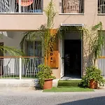 Daire Sunny Side W Terrace In Larnaca